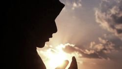 Doa Pasca Shalat Dhuha Berdasar Sunnah: Ikuti Bacaan yang Diajarkan Nabi SAW