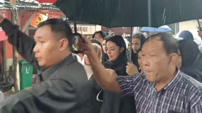 Di Balik Hujan, Najwa Shihab Menyaksikan Kehadiran Cinta Sejati