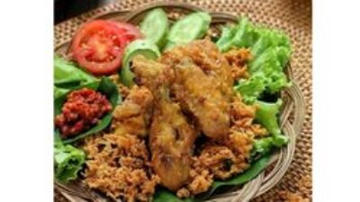 Ayam Goreng Kremes, Rahasia Sarapan Keluarga yang Menggugah Selera!