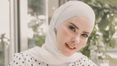 Vitalia Sesha: Dari Model Majalah Dewasa ke Hijrah, Menemukan Hidayah Melalui Media Sosial