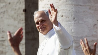 Paus Leo XIV Siap Menjadi Tuan Rumah Dialog Damai antara Rusia dan Ukraina