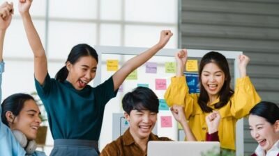 Ingin Sukses? 3 Cara Mengembangkan Pola Pikir Progresif di Tempat Kerja Anda