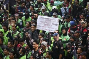 DPR Dimulai Pembahasan RUU Transportasi Online, Ikut Serta Pengemudi Ojol Hari Ini